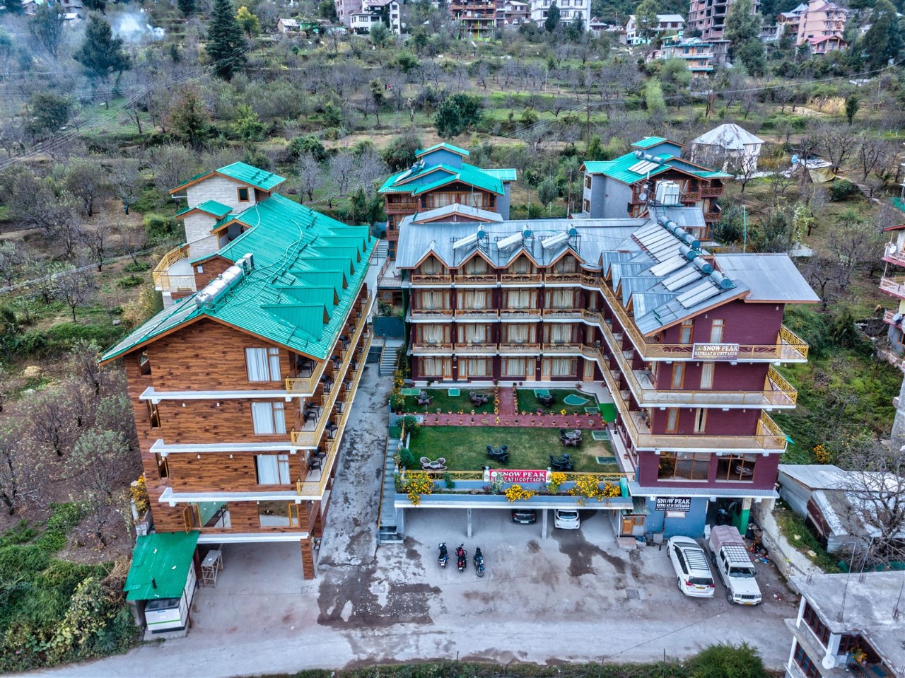 Snow peak retreat Manali