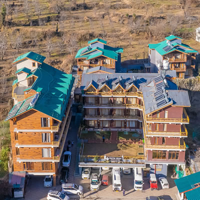 Snow Peak Retreat Manali