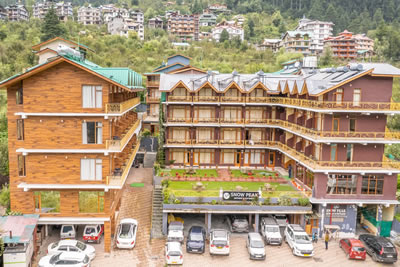 Snow Peak Retreat Manali